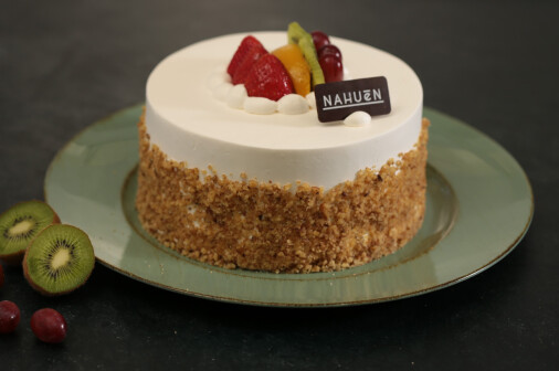 The greatest variety in cakes and desserts. Incomparable flavor and quality. Call us to place your order.