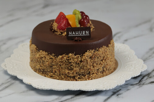 The greatest variety in cakes and desserts. Incomparable flavor and quality. Call us to place your order.